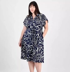 Sandra Darren Floral-Print Navy and White Floral Dress Size 22 (Missing Belt)